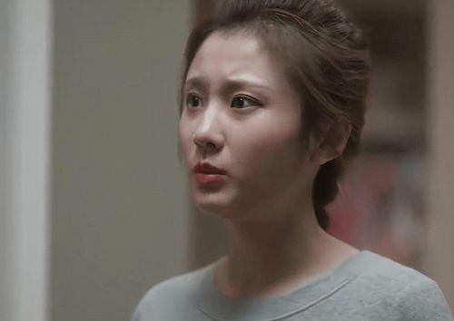 娱乐吃瓜女二号,揭秘女二号背后的吃瓜故事 第2张 娱乐吃瓜女二号,揭秘女二号背后的吃瓜故事 第2张