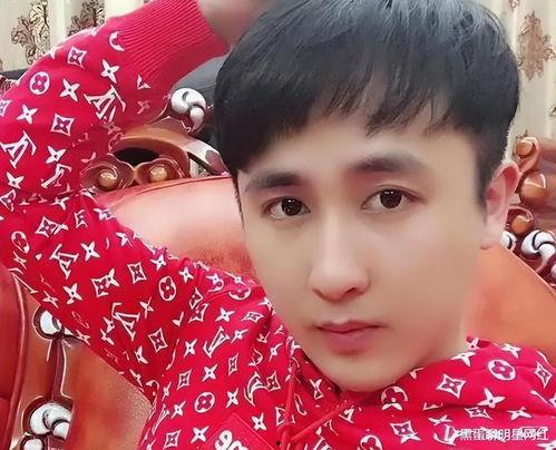 快手网红吃瓜微信头像,揭秘网络红人背后的故事 第1张 快手网红吃瓜微信头像,揭秘网络红人背后的故事 第1张