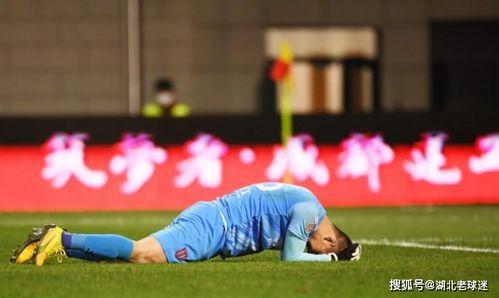 李铁前队友爆料假球视频,视频证据震惊足坛 第3张 李铁前队友爆料假球视频,视频证据震惊足坛 第3张